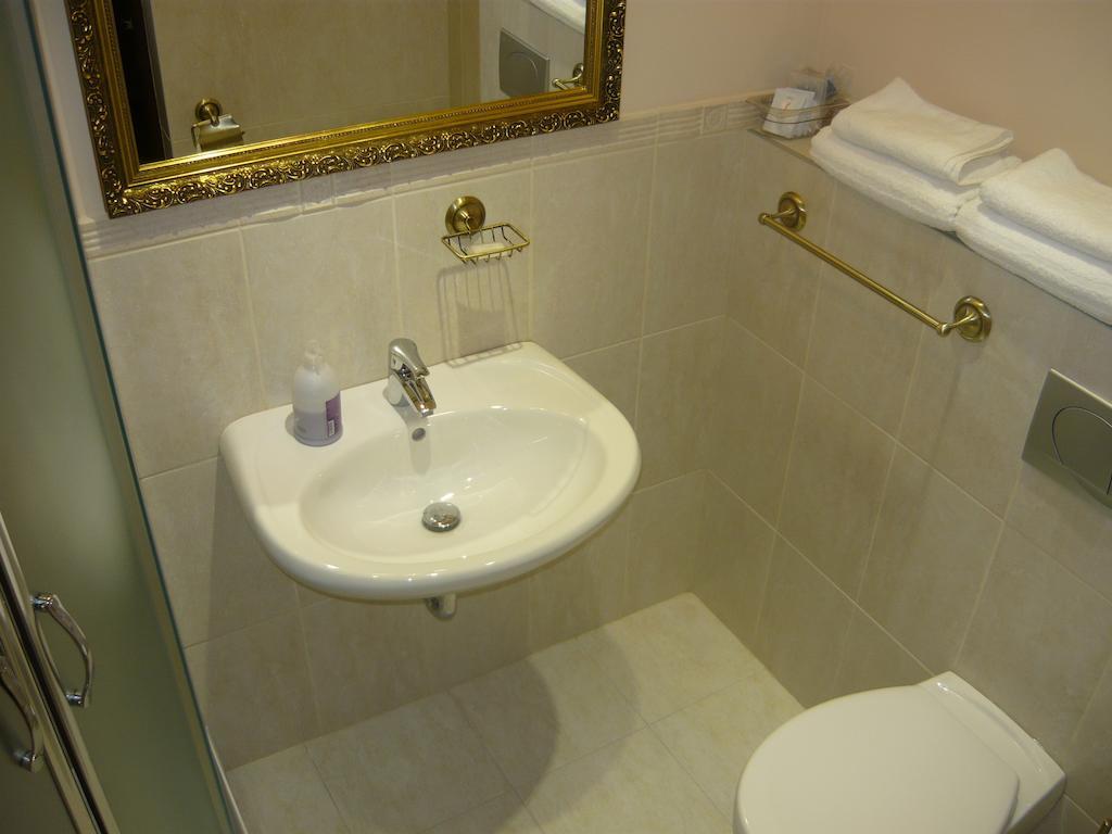Mandula Haz Hotel Veszprém Room photo
